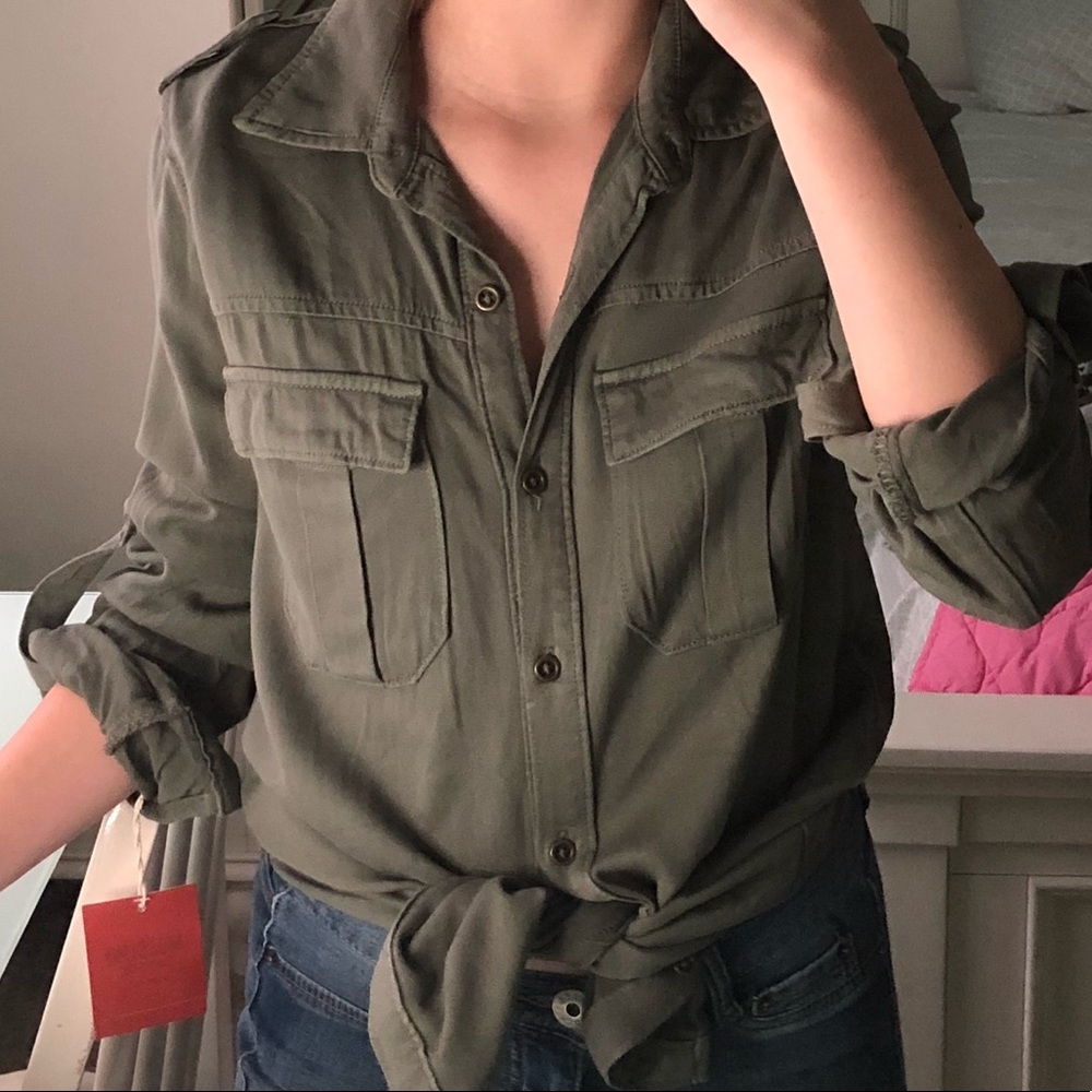 NEW WITH TAGS Button-Up Army Green Shirt